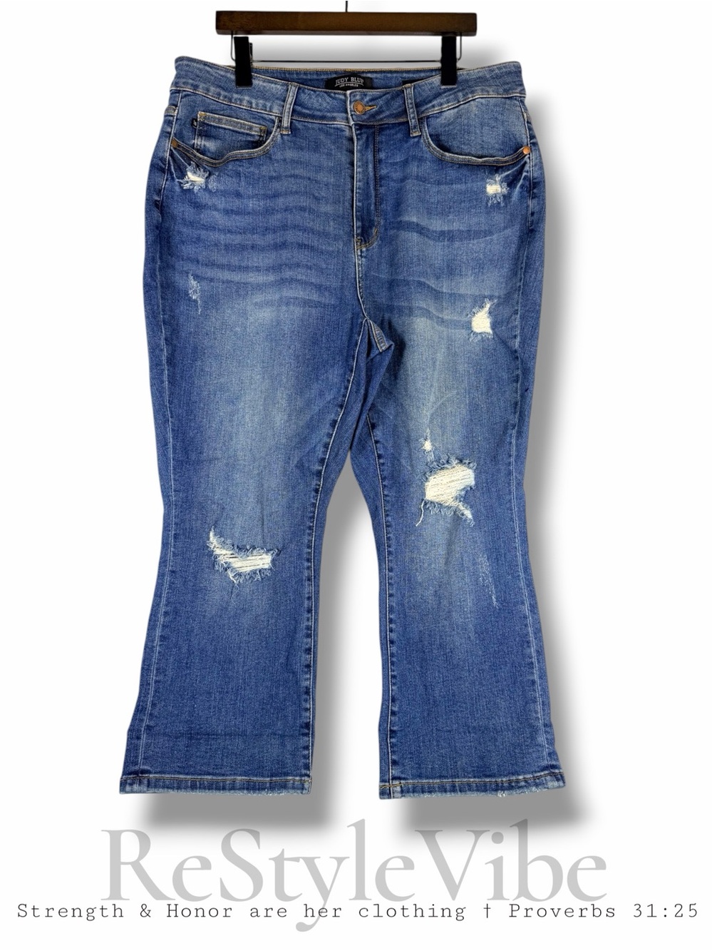 JUDY BLUE Women’s Size 20W Denim Jean Cropped Capri Fit Style Stretch High Rise